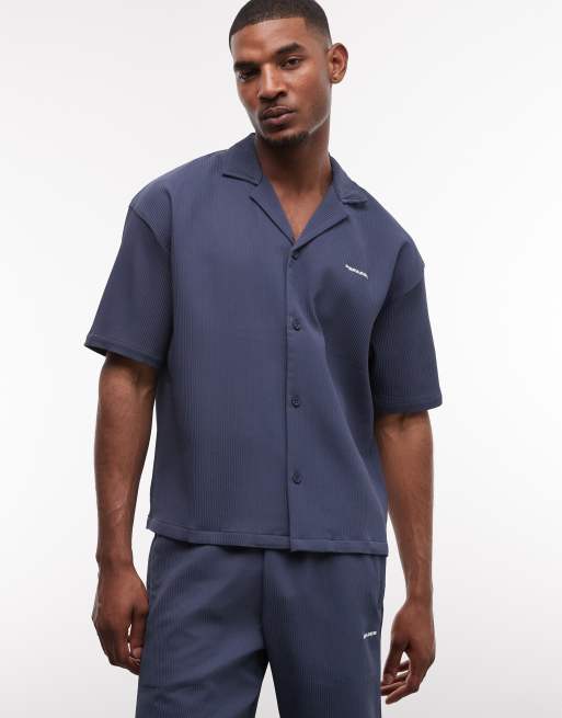 Pegador - Signar - Conjunto azul crepúsculo plisado de pantalones cortos y camisa, 3 de 3
