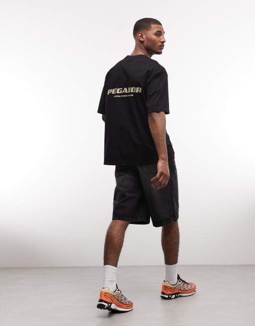 PEGADOR - Colne - Sort oversized T-shirt med logoprint på ryggen