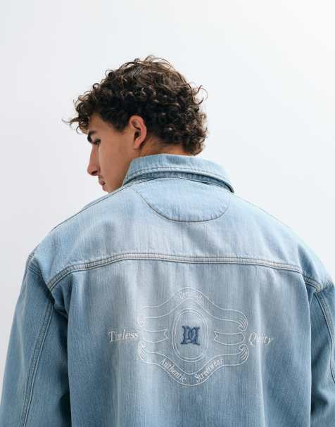 Pegador sovracamicia in denim fiammato oversize con stampa grafica Carovigno sulla schiena, blu slavato chiaro - view 1