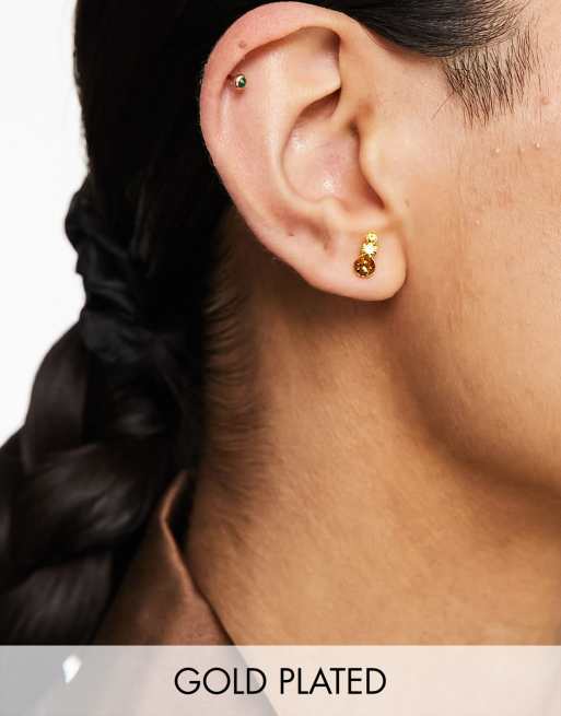 Pendientes con tres lágrimas color ámbar chapados en oro de Kingsley Ryan