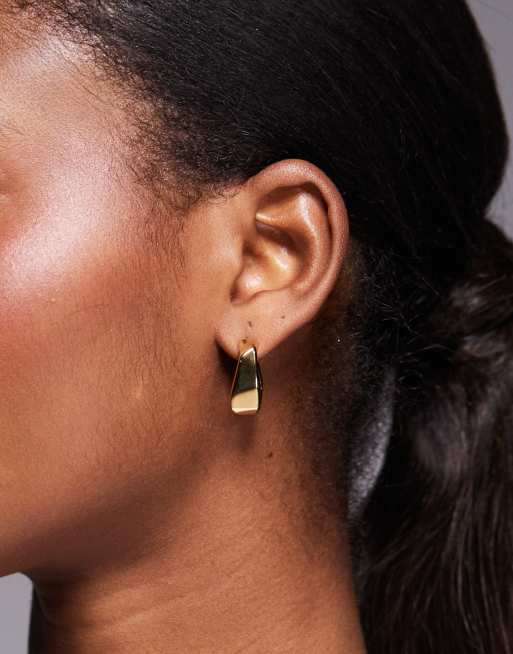 Pendientes de aro con diseño efecto fundido de acero inoxidable chapado en oro Maeve de Bohomoon 