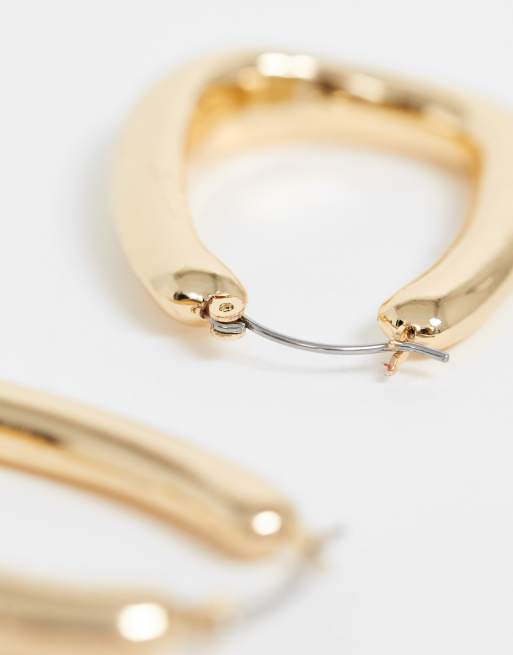 Pendientes de aro con elegante diseño cuadrado en tono dorado de ASOS DESIGN, 2 de 4