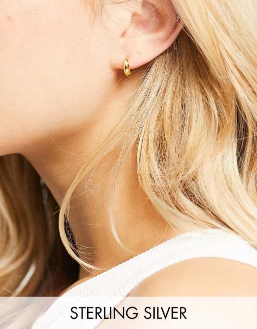 Pendientes de aro de 15 mm de plata de ley chapados en oro de Kingsley Ryan