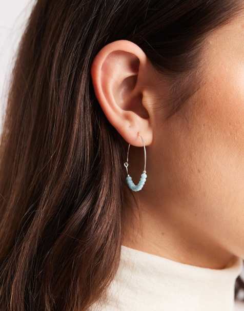 Pendientes de aro de 30 mm azul turquesa con diseño de gemas de Kingsley Ryan - view 1