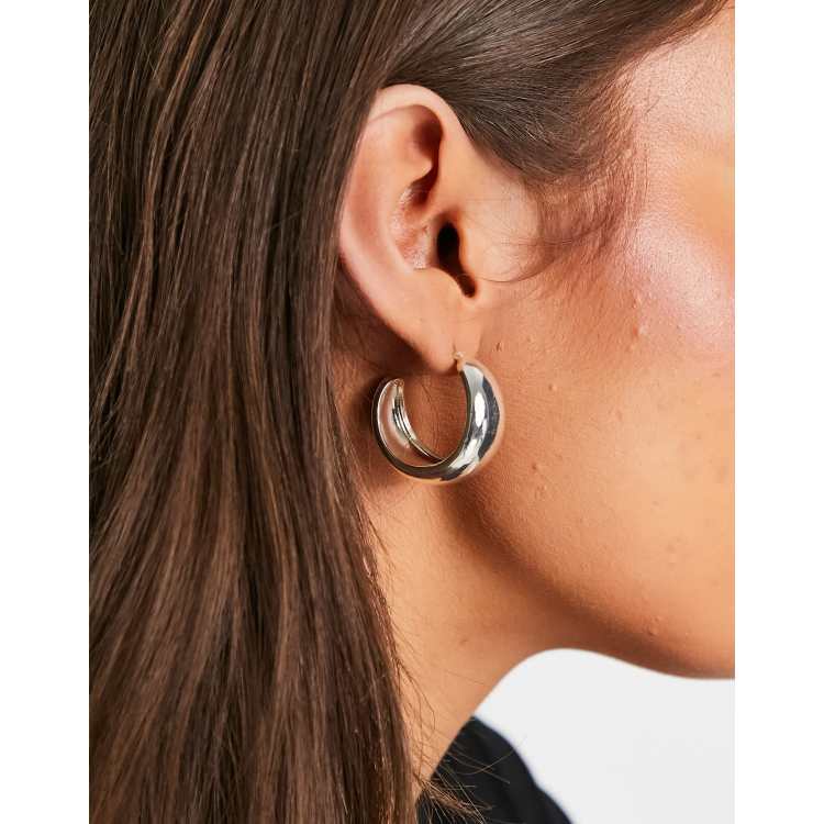 de de 30 mm plateados con diseño ancho de ASOS DESIGN | ASOS