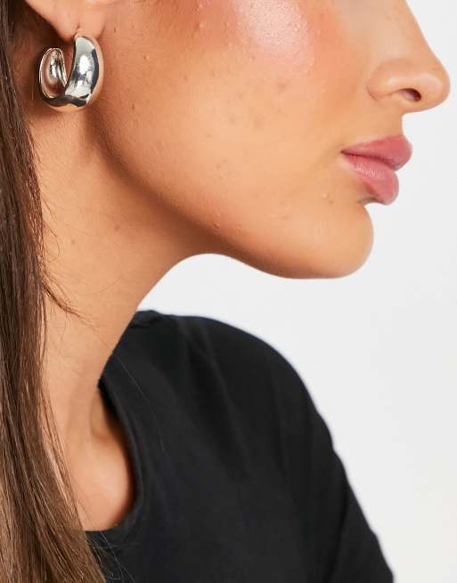de de 30 mm plateados con diseño ancho de ASOS DESIGN | ASOS