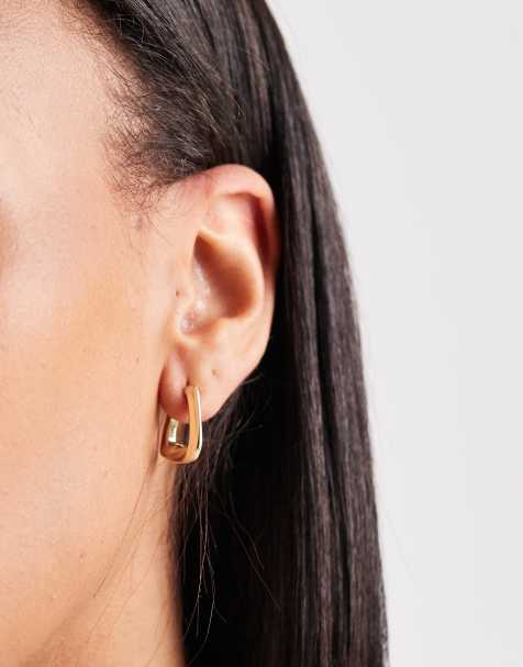 Pendientes de aro dorados con diseño geométrico chapado en oro de 18 quilates de Pieces - view 1