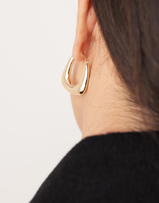Pendientes de aro dorados con diseño grueso cuadrado de ASOS DESIGN, 3 de 3
