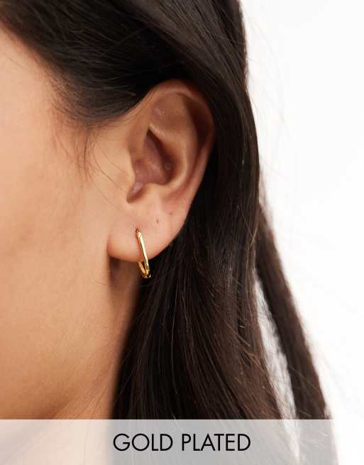 Pendientes de aro dorados con diseño ovalado chapados en oro de Kingsley Ryan