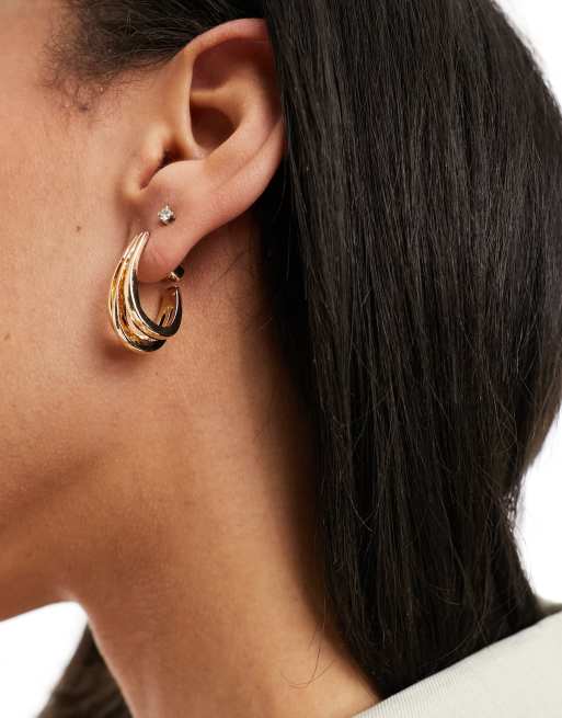 Pendientes de aro dorados con diseño triple de Mango