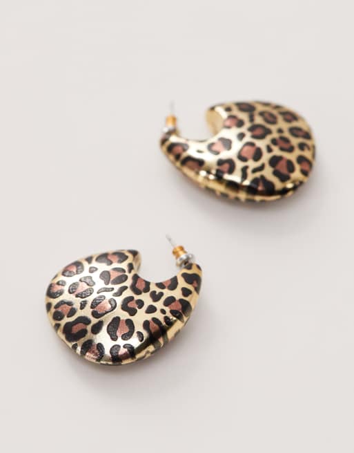 Pendientes de aro dorados gruesos con estampado de leopardo de Reclaimed Vintage, 2 de 3