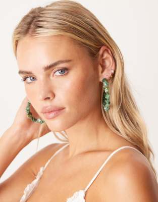 Pendientes de aro grandes con detalle de esquirlas verdes de imitación de ASOS DESIGN - view 1