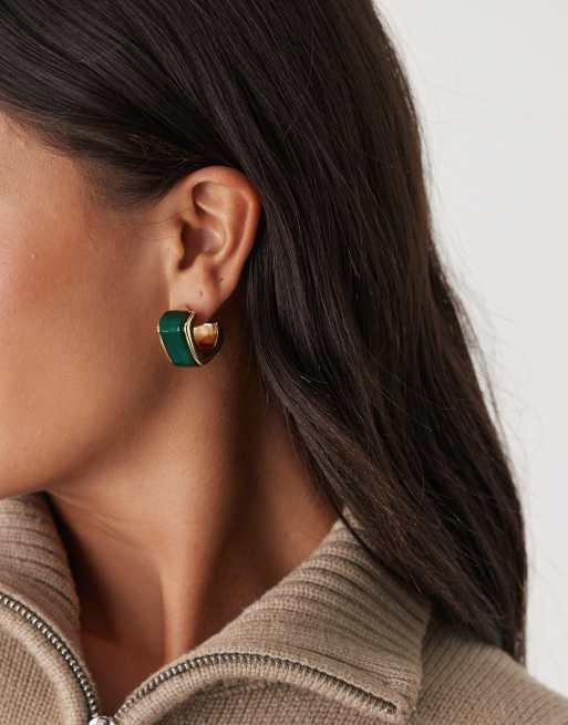 Pendientes de aro gruesos dorados cuadrados con piedra sintética verde de Reclaimed Vintage