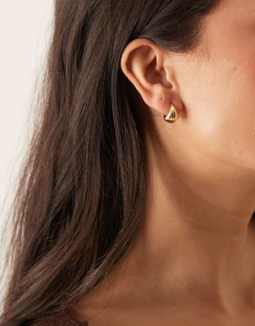 Pendientes de aro pequeños dorados gruesos chapados en oro de la colección Z de Accessorize