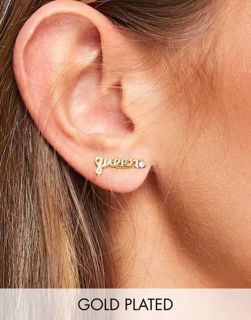 Pendientes de botón asimétricos con diseño 
