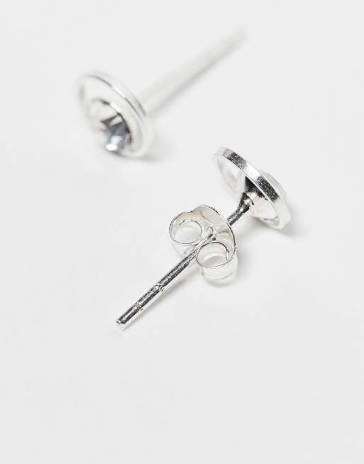 Pendientes de botón con diseño calado y cristal de plata de ley de Kingsley Ryan, 3 de 3