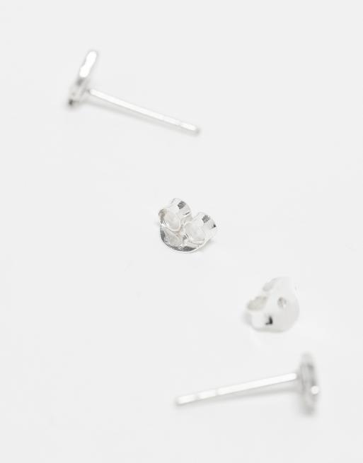 Pendientes de botón con diseño de fresa de plata de ley de Kingsley Ryan, 3 de 3