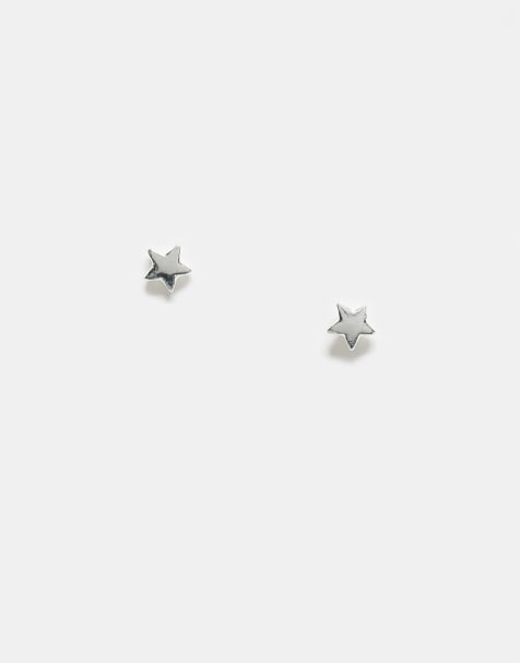 Pendientes de botón de 4 mm con diseño de estrella de plata de ley de Kingsley Ryan - view 1