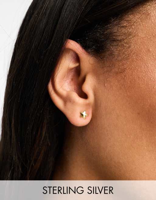 Pendientes de botón de 5 mm dorados con diseño de estrella chapados en oro de Kingsley Ryan