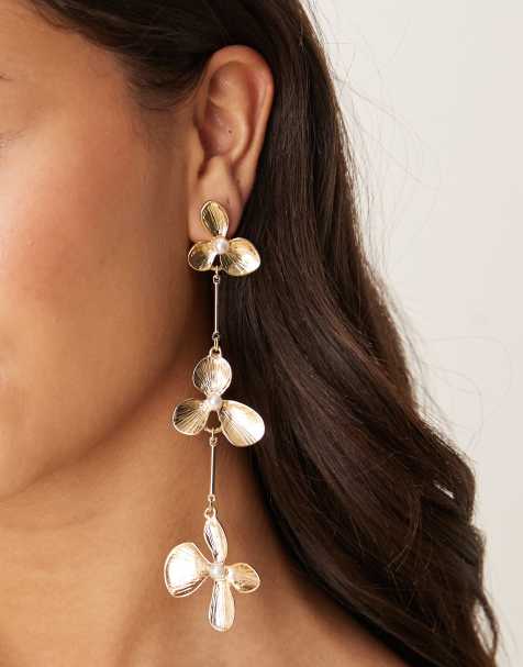 Pendientes de botón dorados con diseño largo con tres flores de ASOS DESIGN - view 1