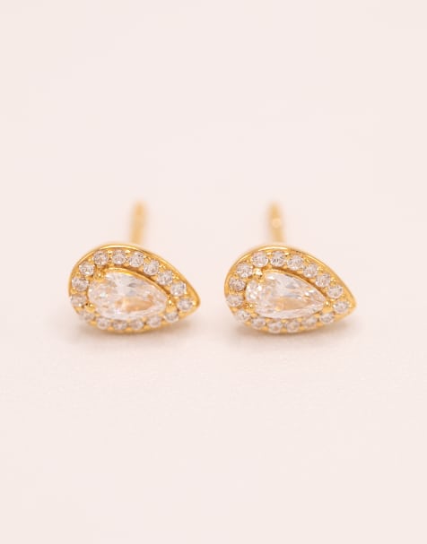 Pendientes de botón dorados de plata de ley chapados en oro con diseño tipo halo de circonitas de Lovisa - view 1