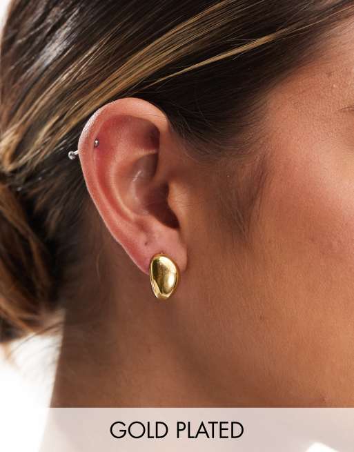 Pendientes de botón gruesos de acero inoxidable chapado en oro de 18 quilates de Lost Souls 
