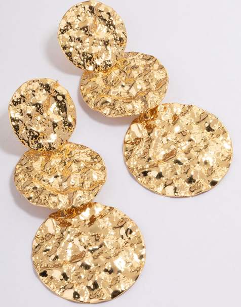 Pendientes largos dorados con tres discos repujados chapados en oro de Lovisa - view 1
