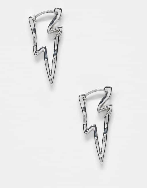 Pendientes pequeños plateados unisex en forma de rayo de Reclaimed Vintage
