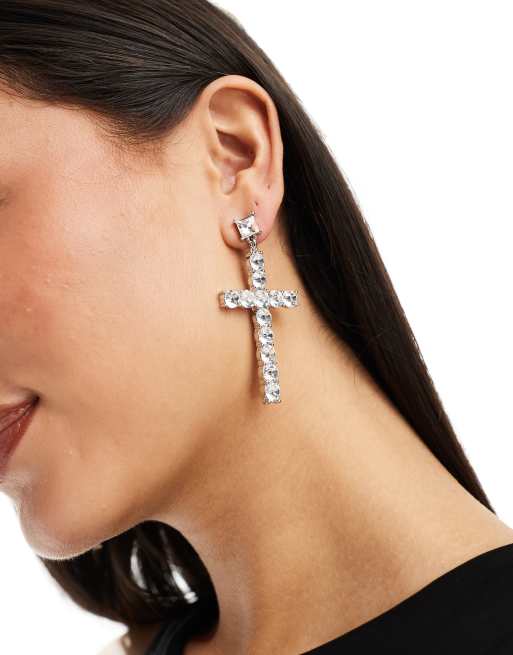 Pendientes plateados con diseño de cruz de pedrería de ALDO