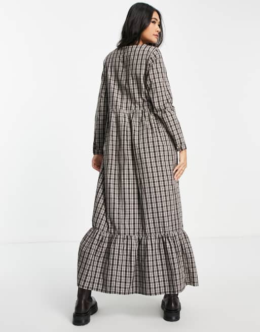 People Tree cotton maxi smock dress in brown plaid, 2 of 4