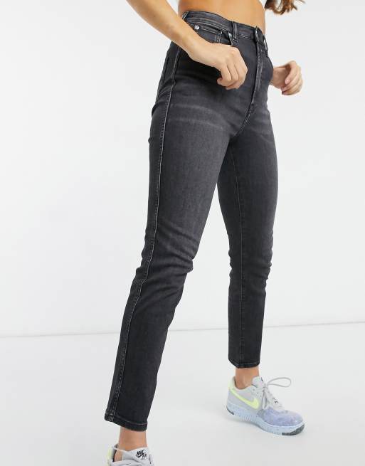 Pepe jeans skinny fit best sale regular waist slim leg