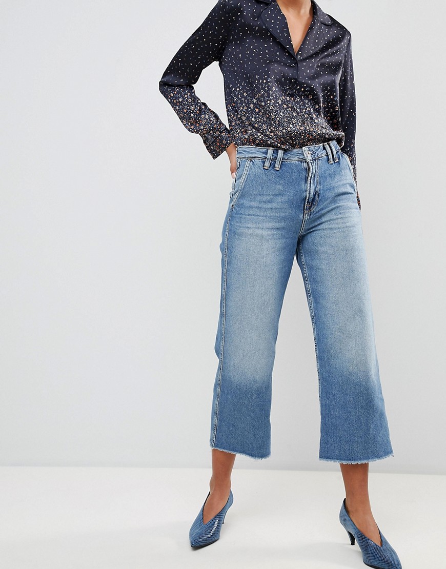 Pepe Jeans Patsy Cropped Flared Jeans-blues | ModeSens