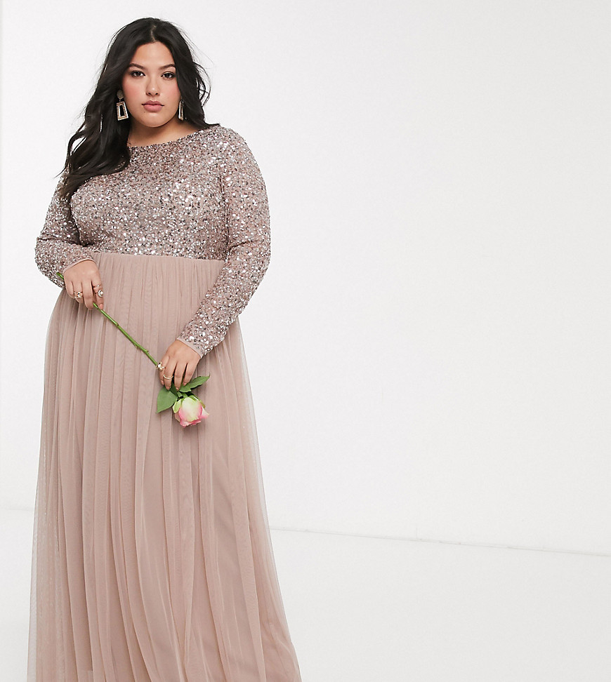 фото Пепельно-розовое платье макси с длинными рукавами и отделкой пайетками maya plus bridesmaid-коричневый