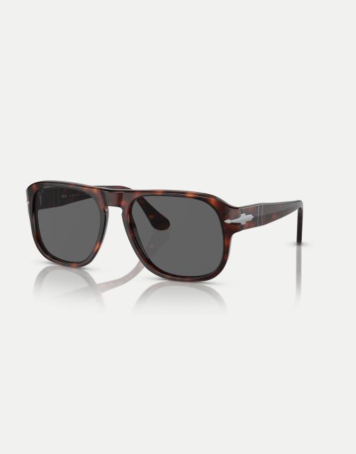 Persol – Po3310s – Jean – Rechteckige Sonnenbrille in dunkelbrauner Schildpatt-Optik mit schwarzen Gläsern
