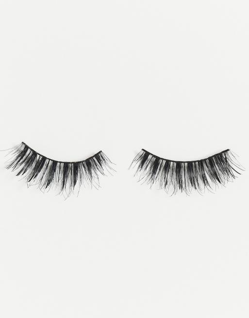 Pestañas postizas Samantha Classic #7 de Huda Beauty, 2 de 4
