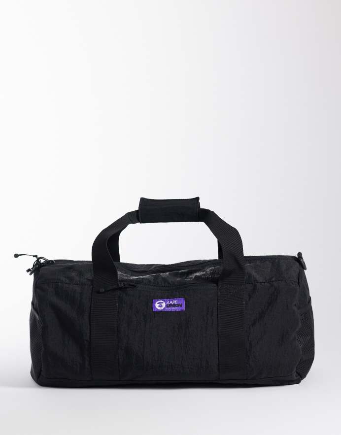 Aape By A Bathing Ape® Petate negro con logo de