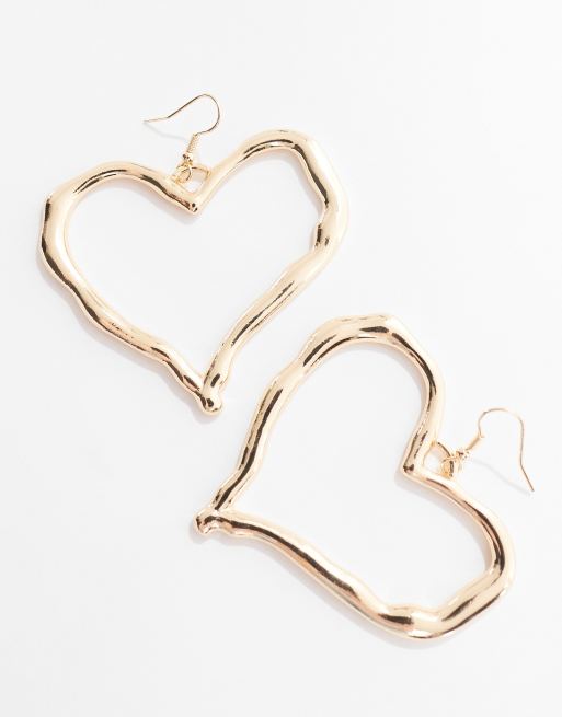 Petit Moments avery large heart drop earrings in gold, 2 of 4