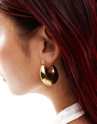 Petit Moments Petit Moments bean oversized hoop earrings in gold