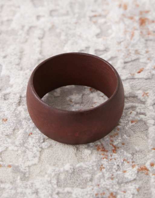 Petit Moments - Bracciale rigido marrone spesso in legno , 2 di 3