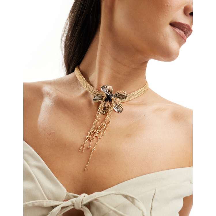 Petit Moments caspian choker necklace with statement corsage in