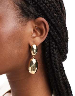 Holly drop earrings in gold