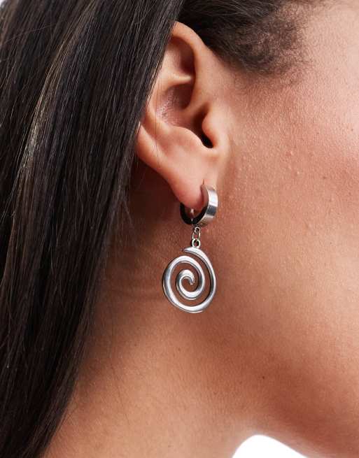 Hoop earrings with pendant shop
