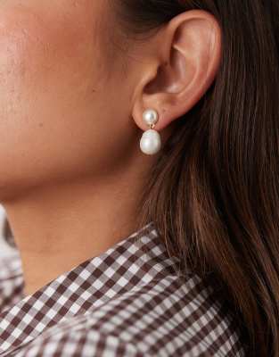Petit Moments Petit Moments madeline double pearl drop earrings in gold-White