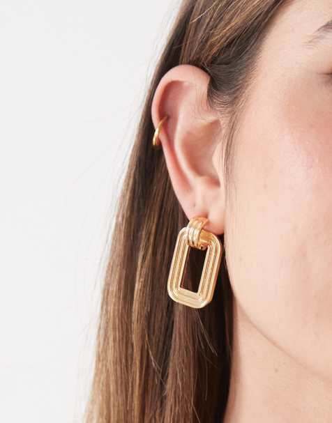 Petit Moments rectangular doorknocker earrings in gold - view 1