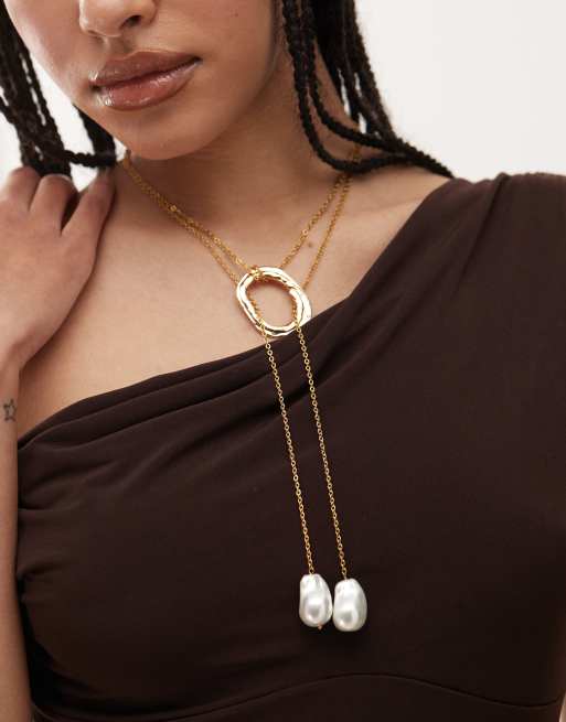 Petit Moments sunset statement lariat necklace with pearl pendants in gold, 2 of 3