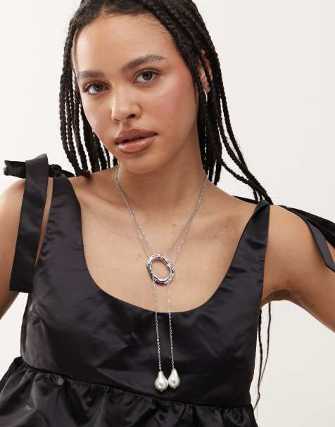 Petit Moments sunset statement lariat necklace with pearl pendants in silver - view 1