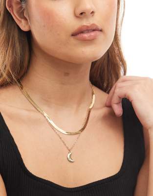 2 chain necklace with moon charm in gold