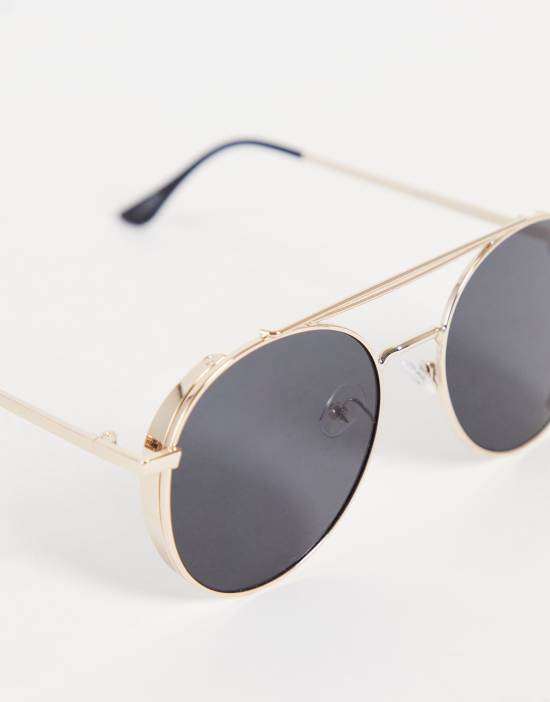https://images.asos-media.com/products/pieces-aviator-sunglasses-with-gold-rims-and-black-tint-lenses/202099085-2?$n_550w$&wid=550&fit=constrain