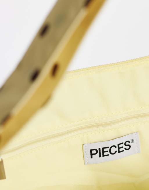 Pieces - Bandolera amarilla extragrande con estampado de lunares marrones, 4 de 4