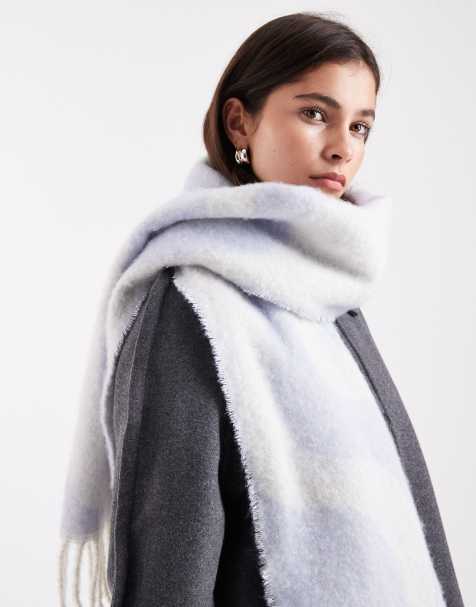 Pieces super soft tassel scarf in wavey lavender